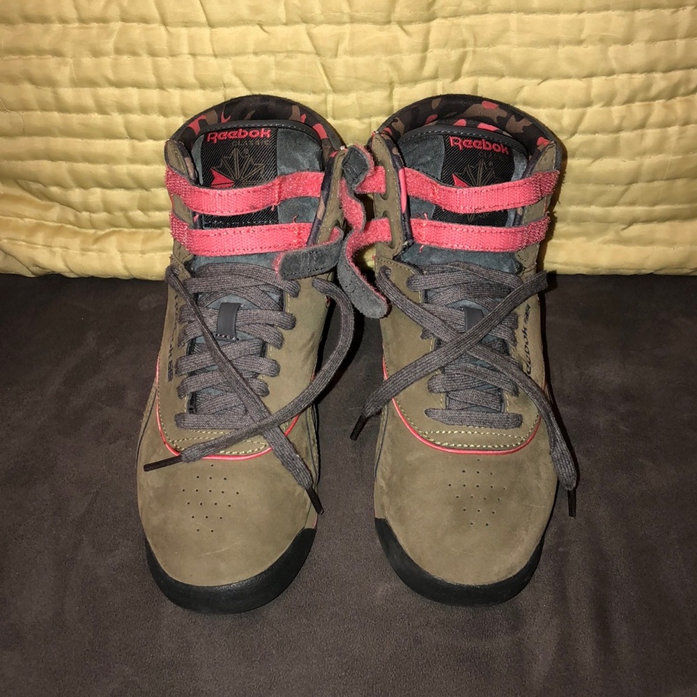 🔋Reebok💗 high tops